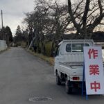 12.17桜の苔除去・水路修復。